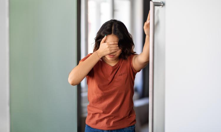 Los vértigos y mareos son síntomas que afectan la salud de gran parte de la población, en este artículo de Bodymind te explicaremos cómo solucionarlos.