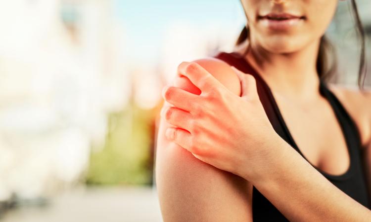 Tendinopatía del manguito rotador: ¿por qué tu dolor de hombro no mejora con fisioterapia convencional?