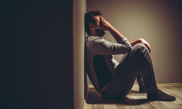 Lo que cambia en tu cuerpo cuando pasas meses viviendo con estrés (más allá de la ansiedad)